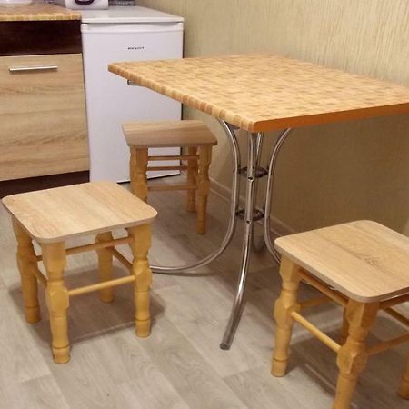 Apartment At Teodora Sqr Lwów Zewnętrze zdjęcie